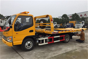 贵阳哪里有拖车服务