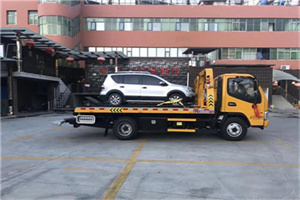 贵阳附近汽车拖车电话