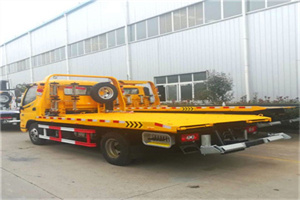 贵阳附近拖车救援搭电